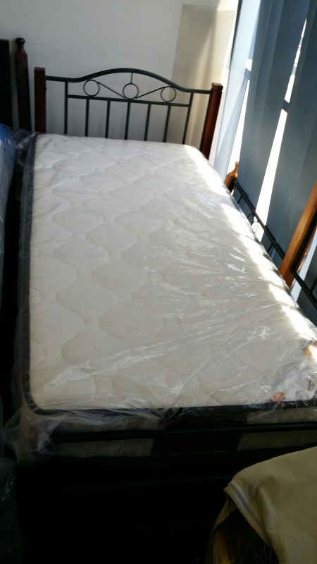 Economy pocket spring double mattress